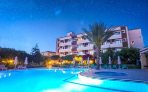 ANADOL Hotel & Pool at Kyrenia city center